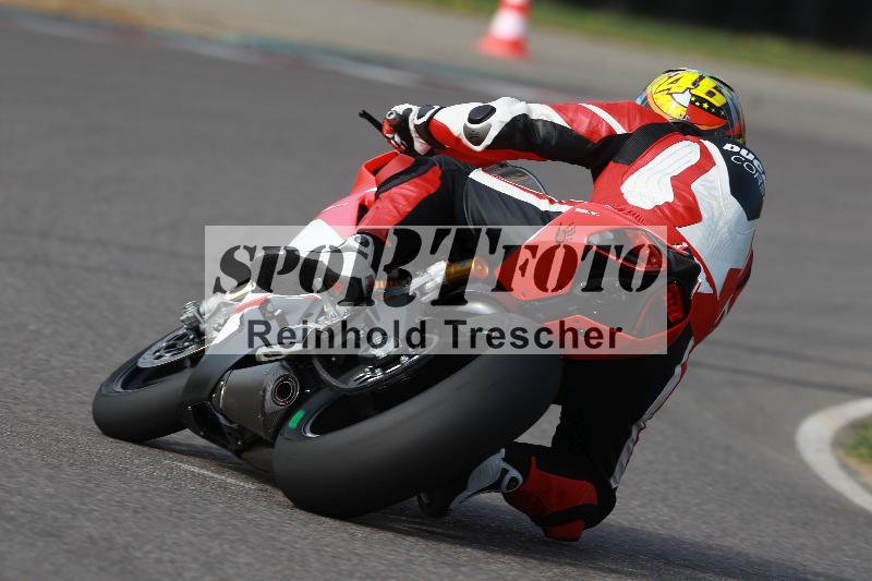 /Archiv-2022/06 15.04.2022 Speer Racing ADR/Gruppe rot/666